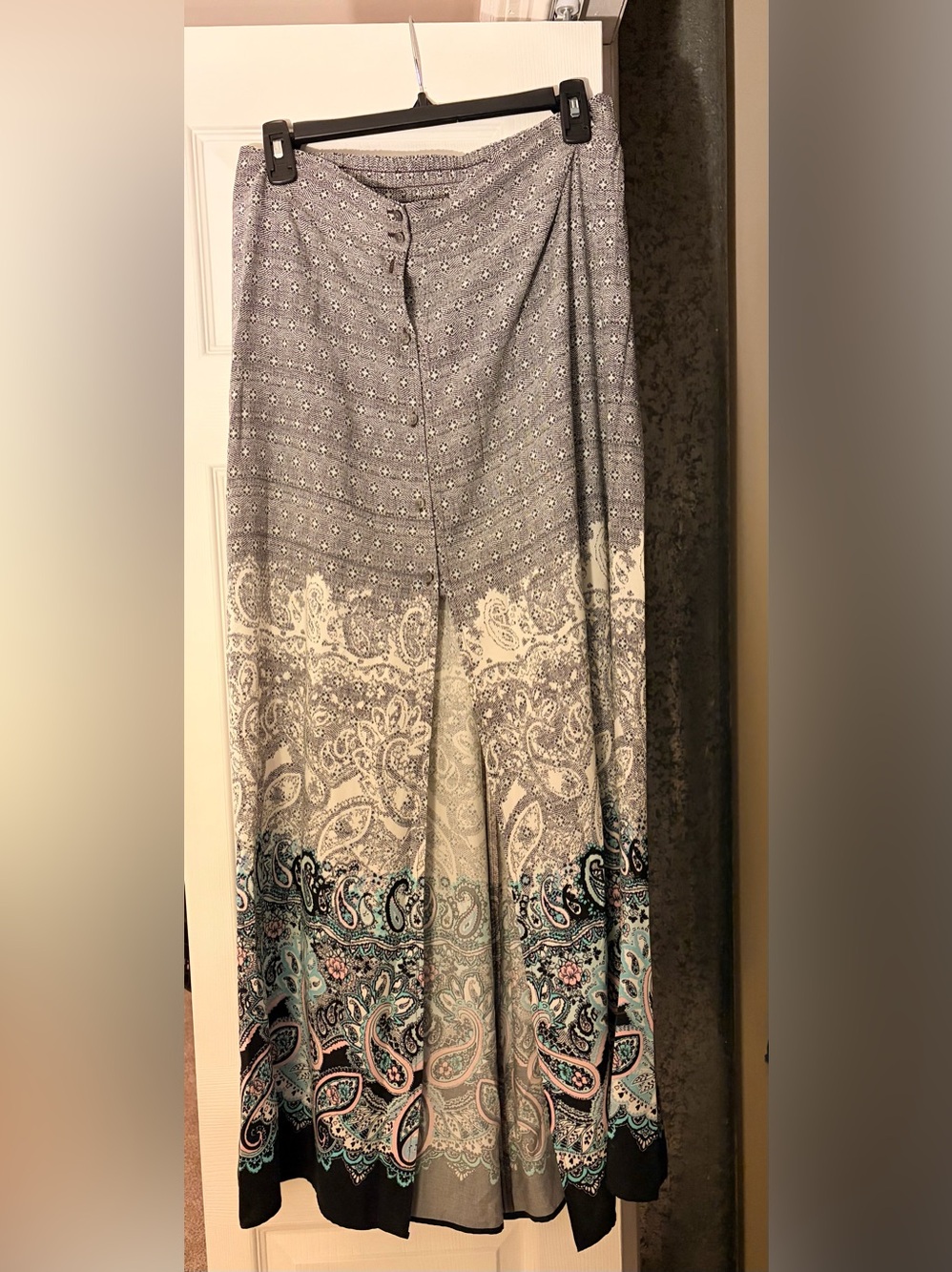 Express Paisley Border Maxi Skirt - White, Black & Light Blue